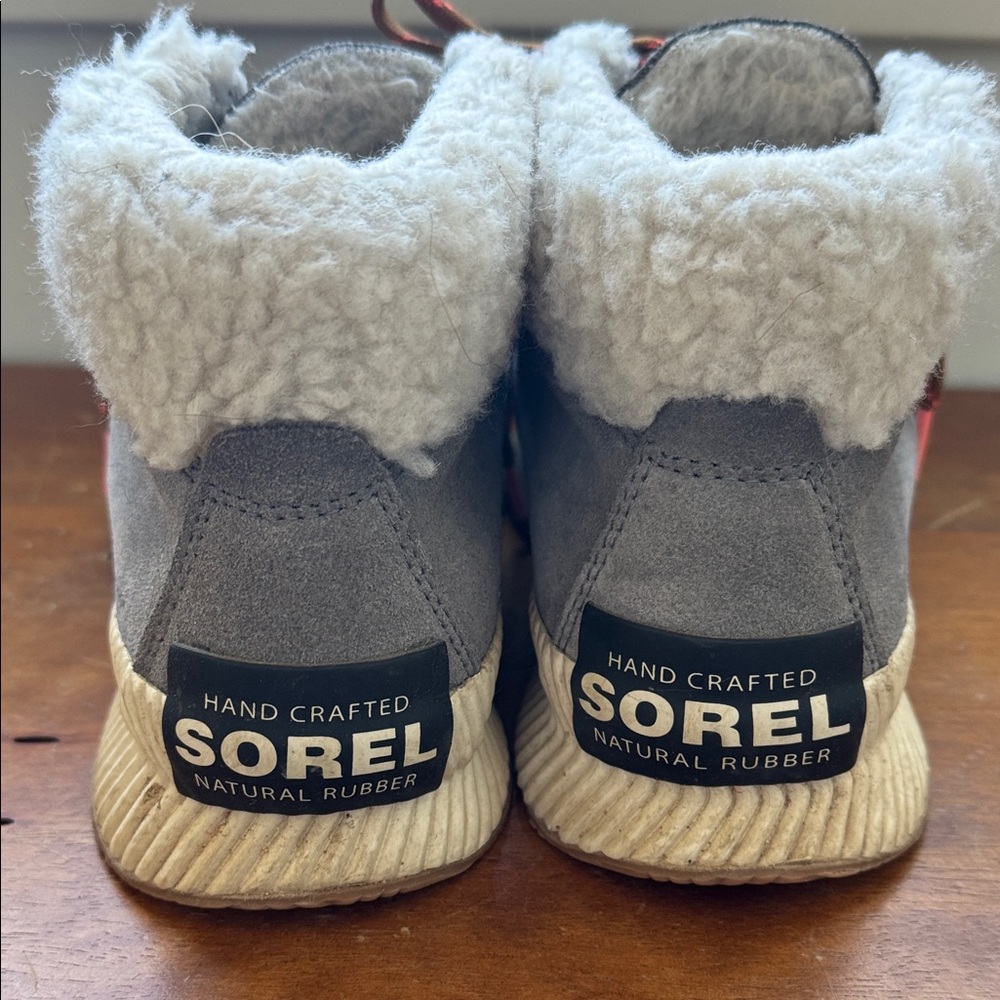 Sorel Out N About Winter Conquest Waterproof Boots w/Shearling Cuff Women’s 8.5 - Picture 8 of 16